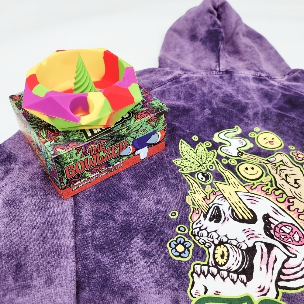 TokerTrends SmokeSesh Purple Tie-Dye Unisex Hoodie & Bowlzer Combo - Picture 4 of 6